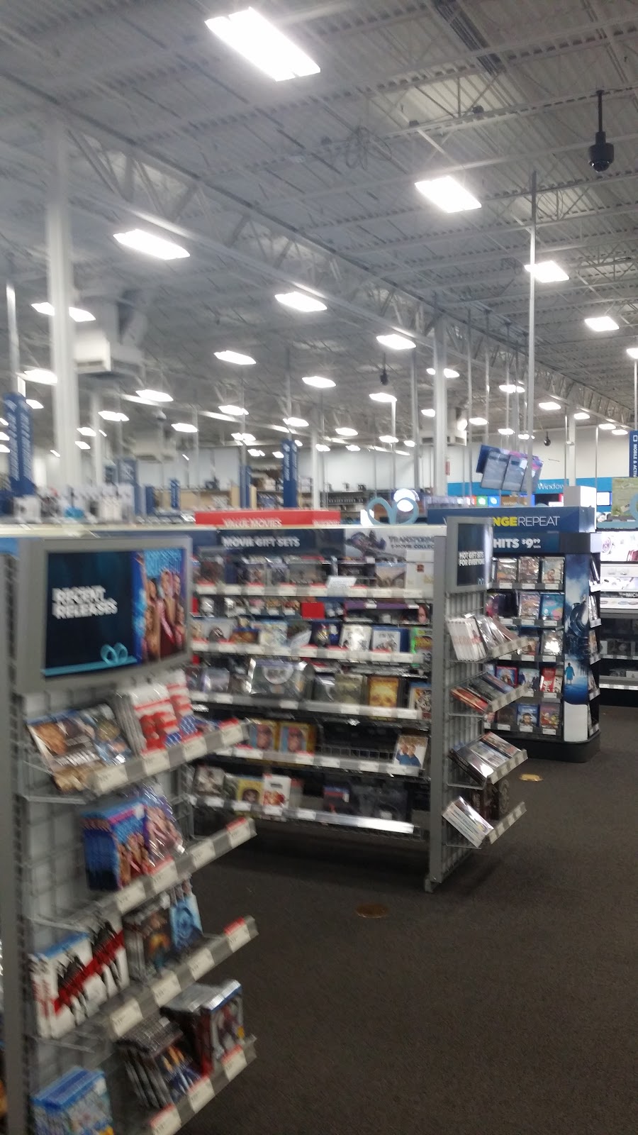 Best Buy photo 2