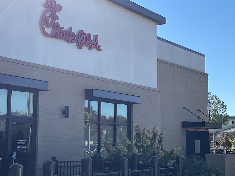 Chick-fil-A (The Shoppes at Bartlett) photo 1