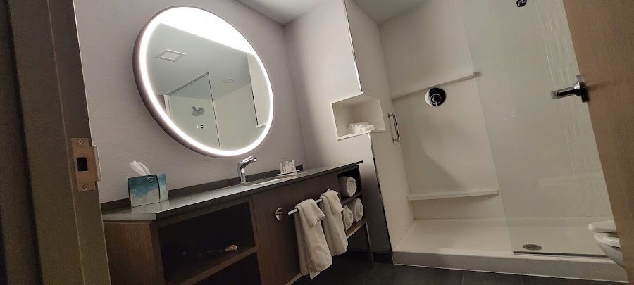 Courtyard by Marriott Memphis East/Galleria photo 3