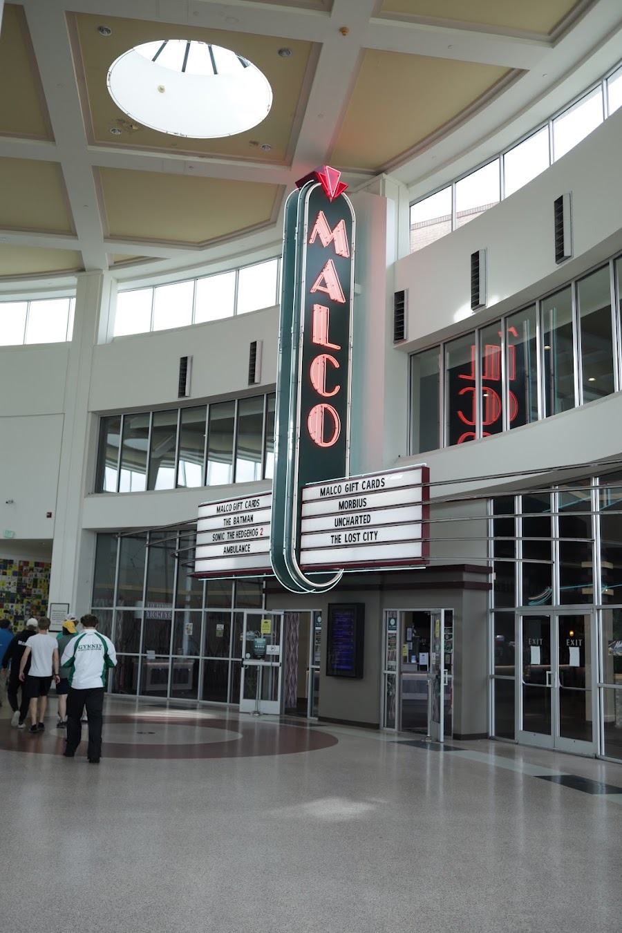 Malco Wolfchase Cinema Grill photo 3