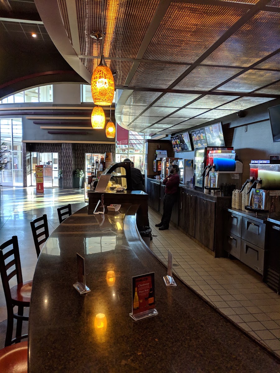 Malco Wolfchase Cinema Grill photo 4