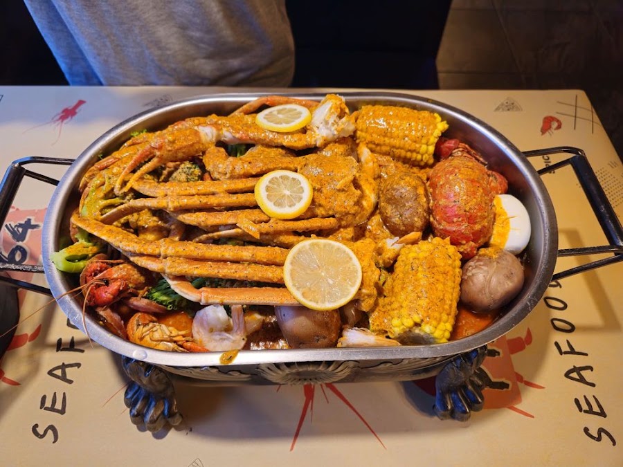 Pier 64 Seafood & Bar photo 4
