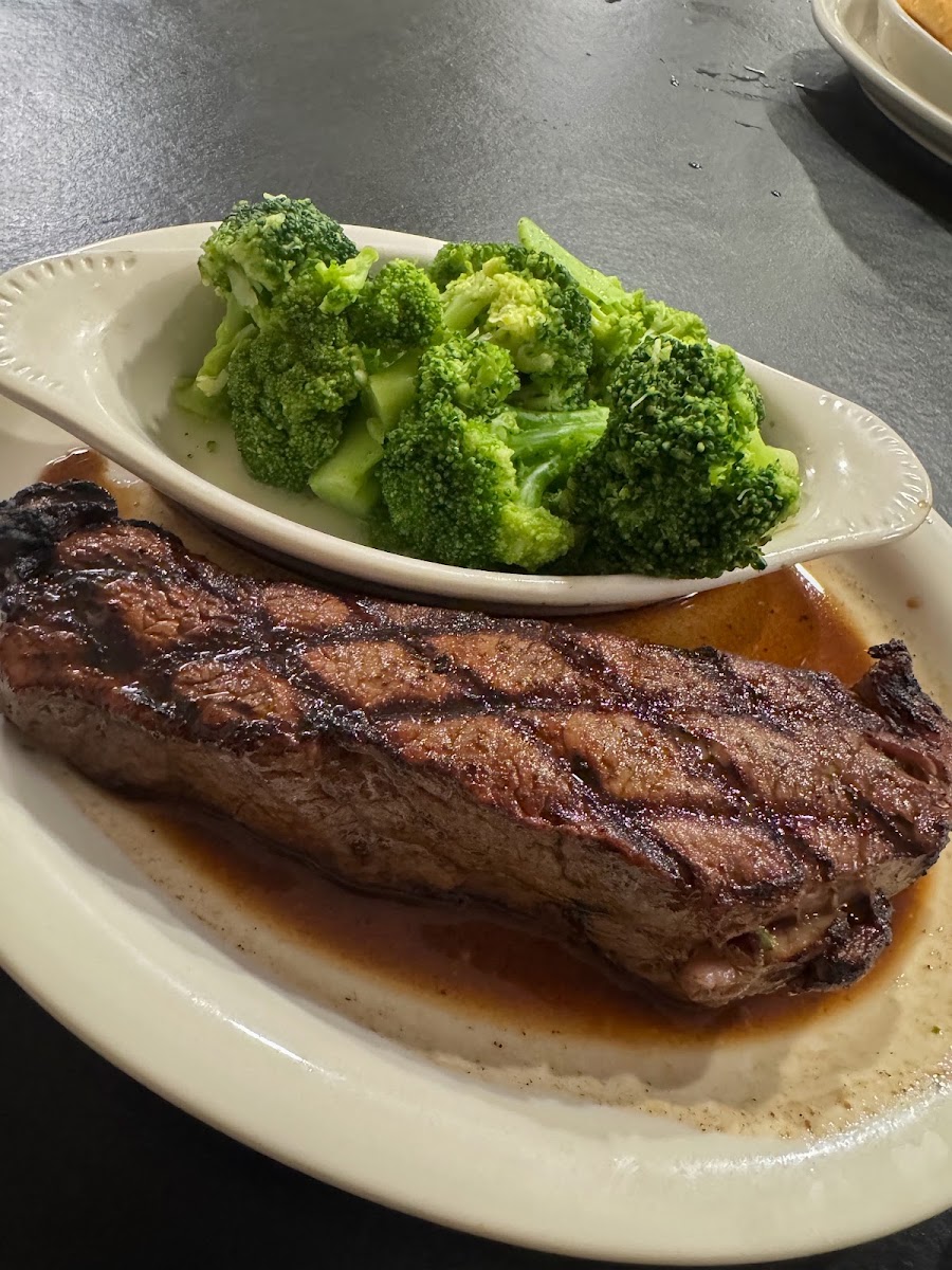 Side Porch Steak House photo 4
