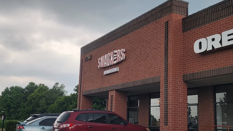Smackers Restaurant & Eatery photo 1