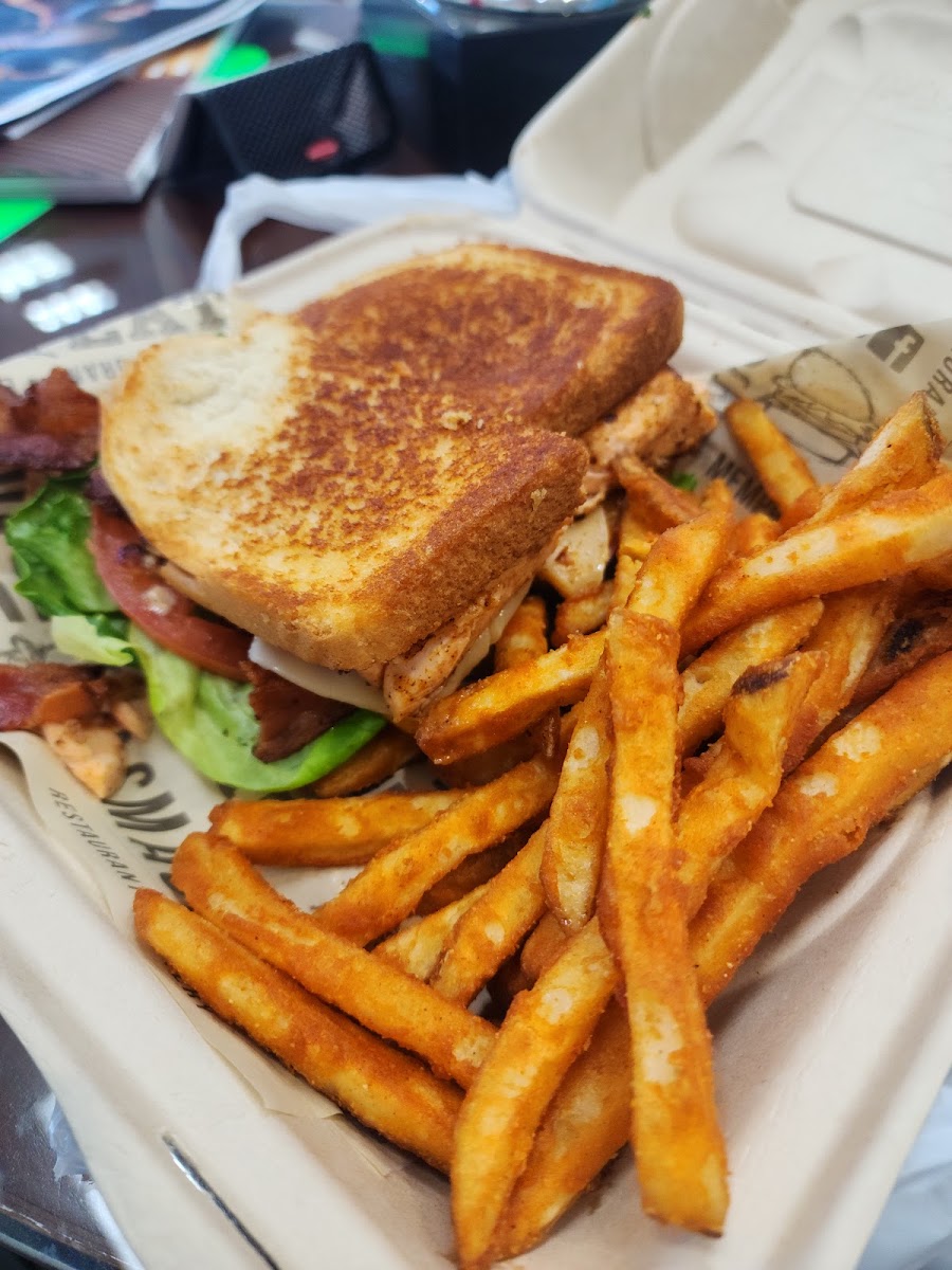 Smackers Restaurant & Eatery photo 2